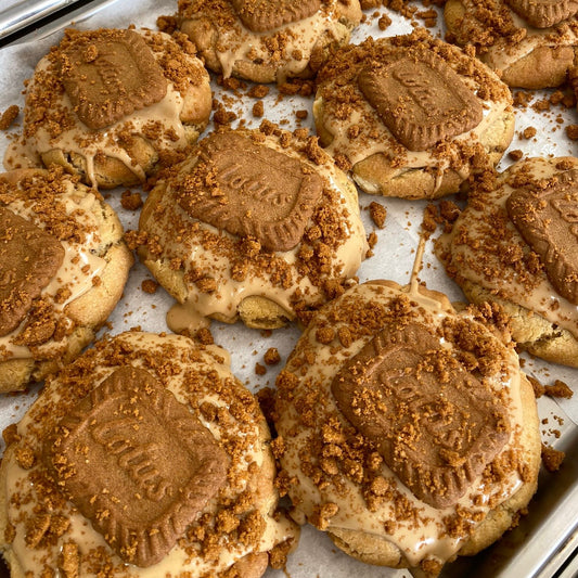 Biscoff Stuffed Cookie